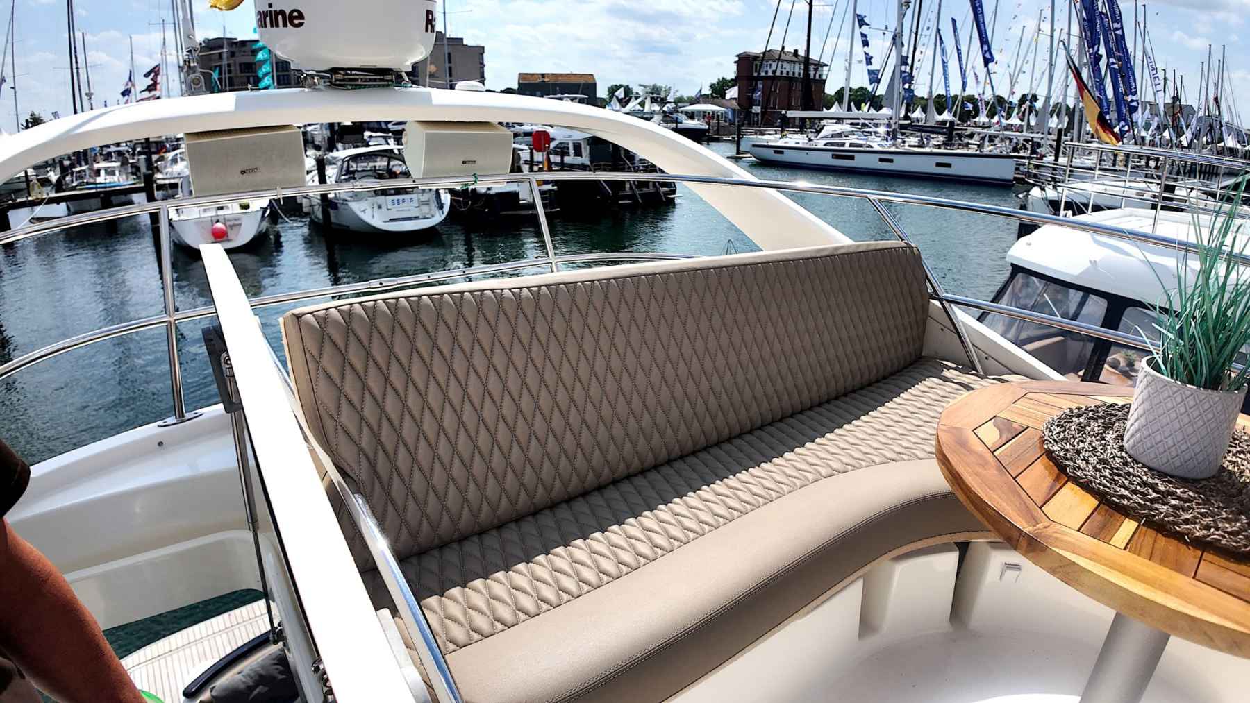 Motorboot Jeanneau Prestige 42 Flybridge