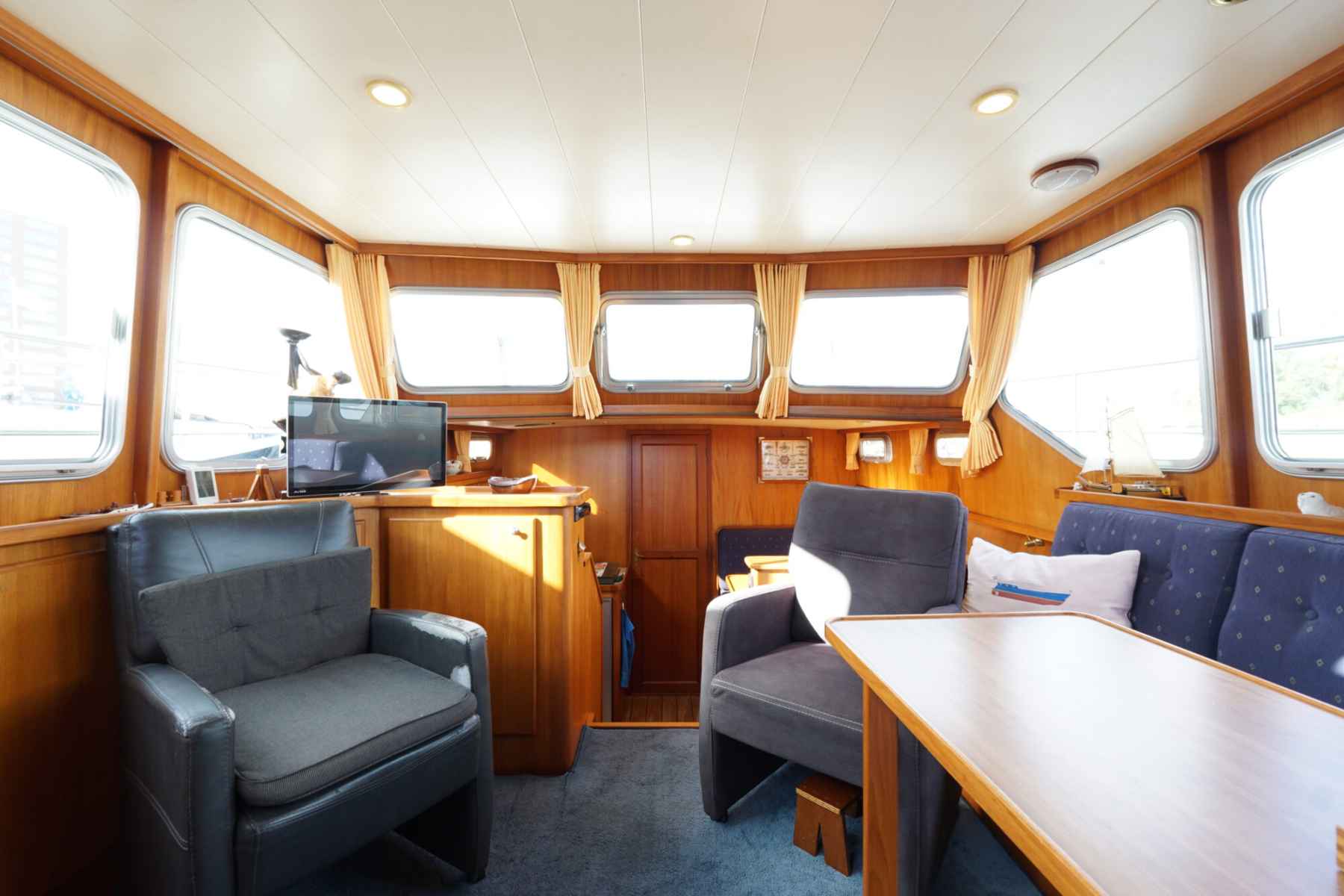 Motorboot Privateer 40 XL Cabrio