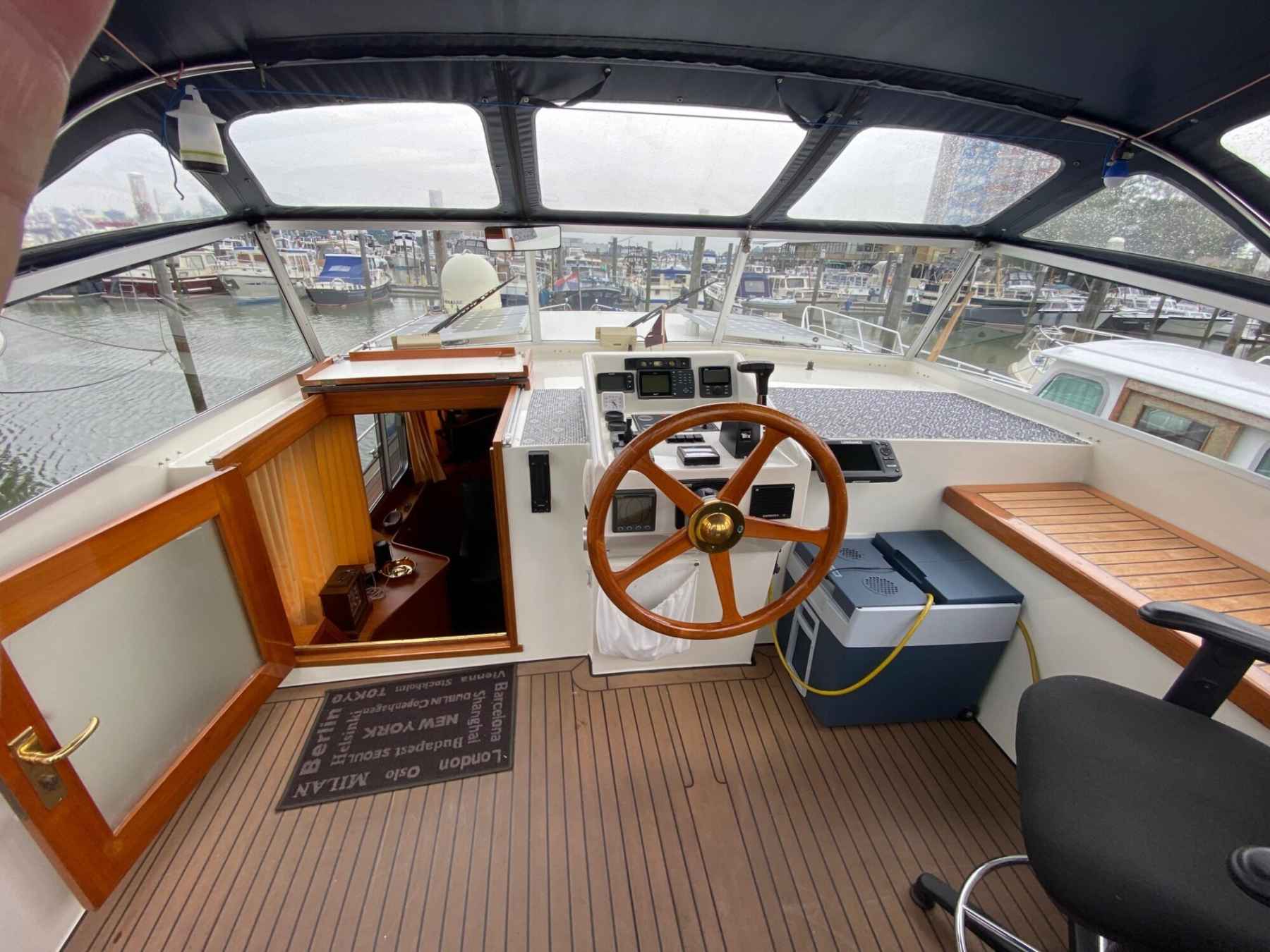 Motorboot Privateer 40 XL Cabrio