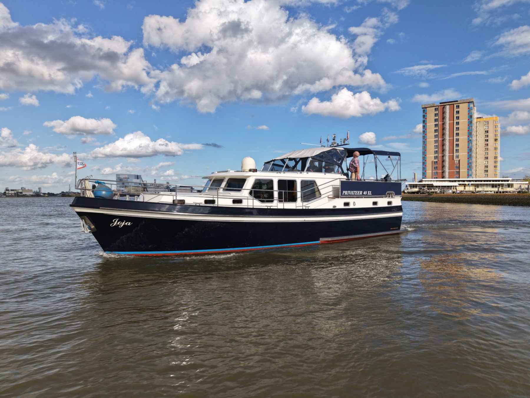 Motorboot Privateer 40 XL Cabrio