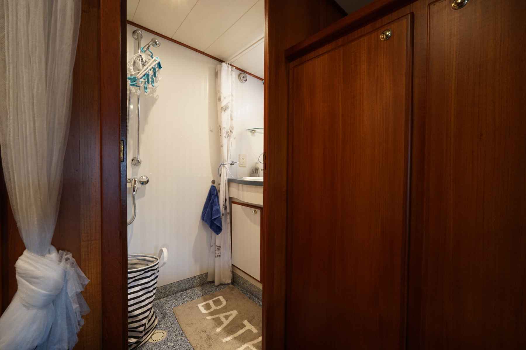 Motorboot Privateer 40 XL Cabrio
