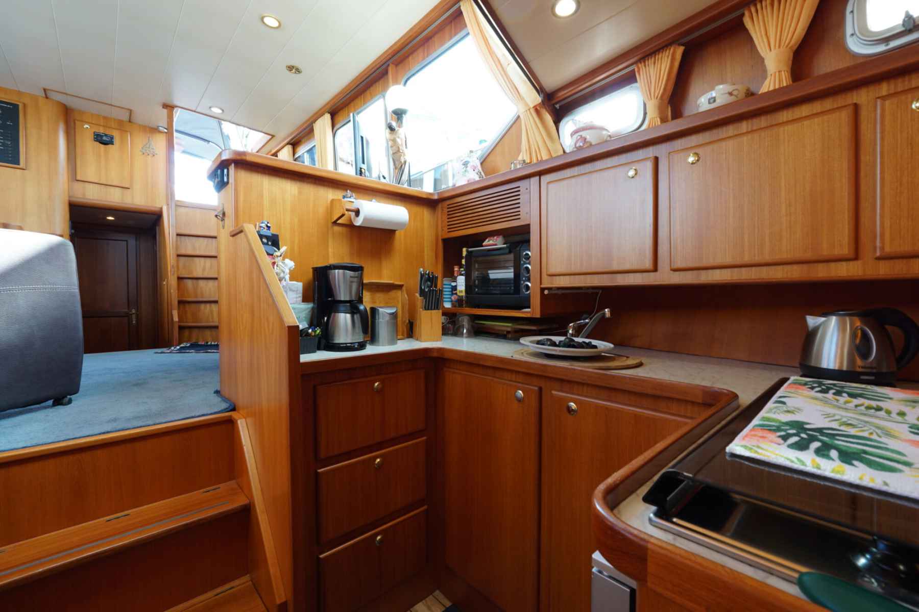 Motorboot Privateer 40 XL Cabrio