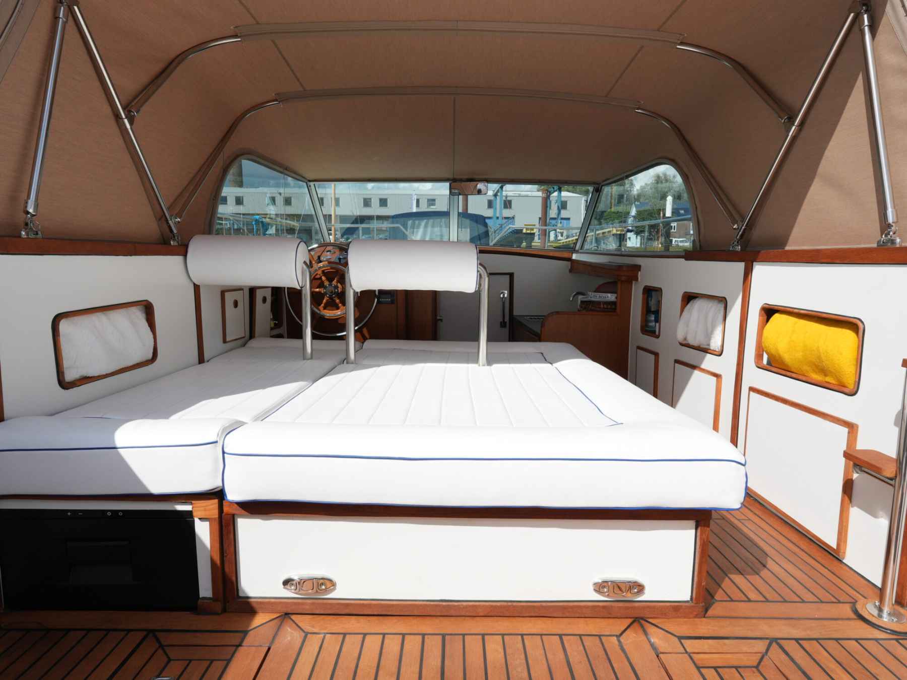 Motorboot Super van Craft 10.60 2.0