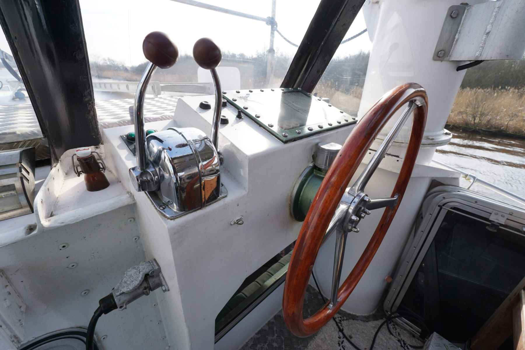 Motorboot Ex-Patrouille 18.00 VS