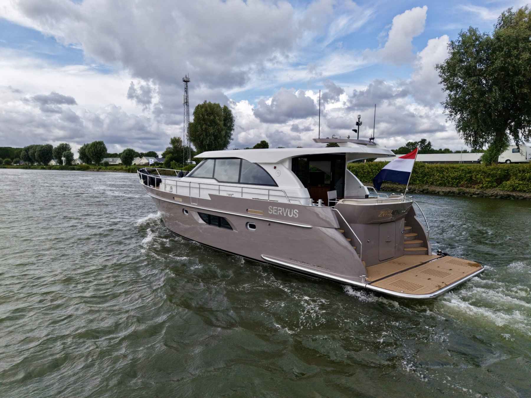 Motorboot Van den Hoven Executive 15.00 MK II