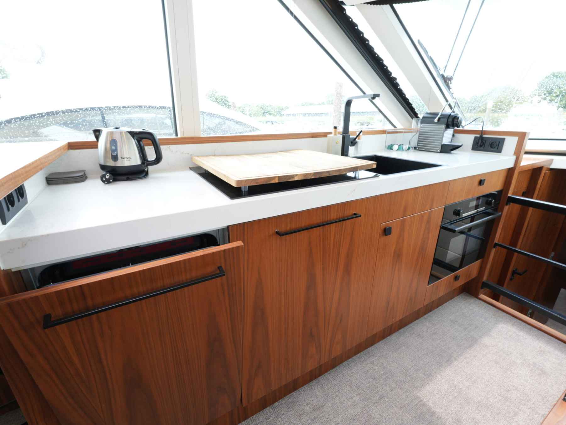 Motorboot Van den Hoven Executive 15.00 MK II