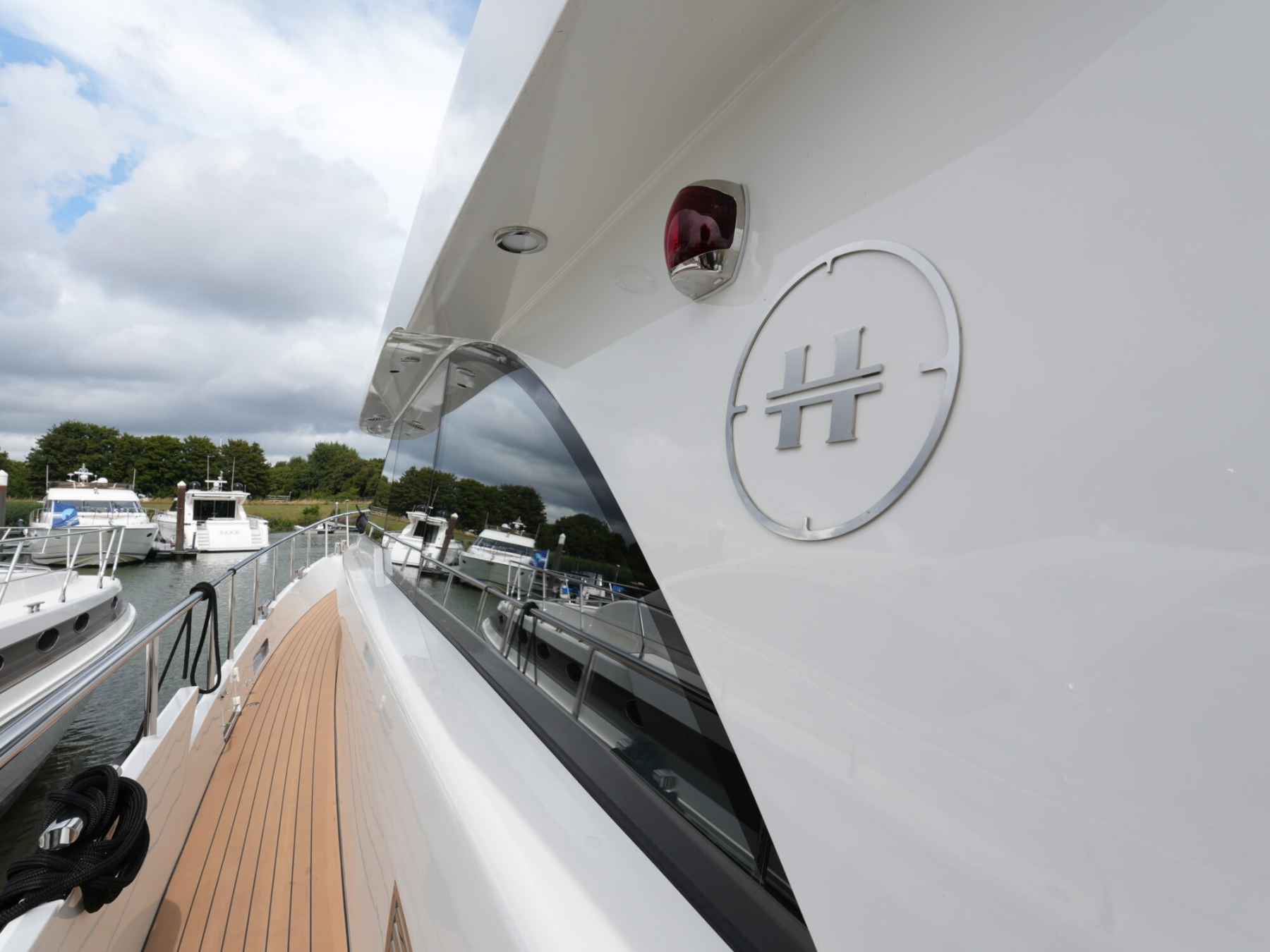 Motorboot Van den Hoven Executive 15.00 MK II