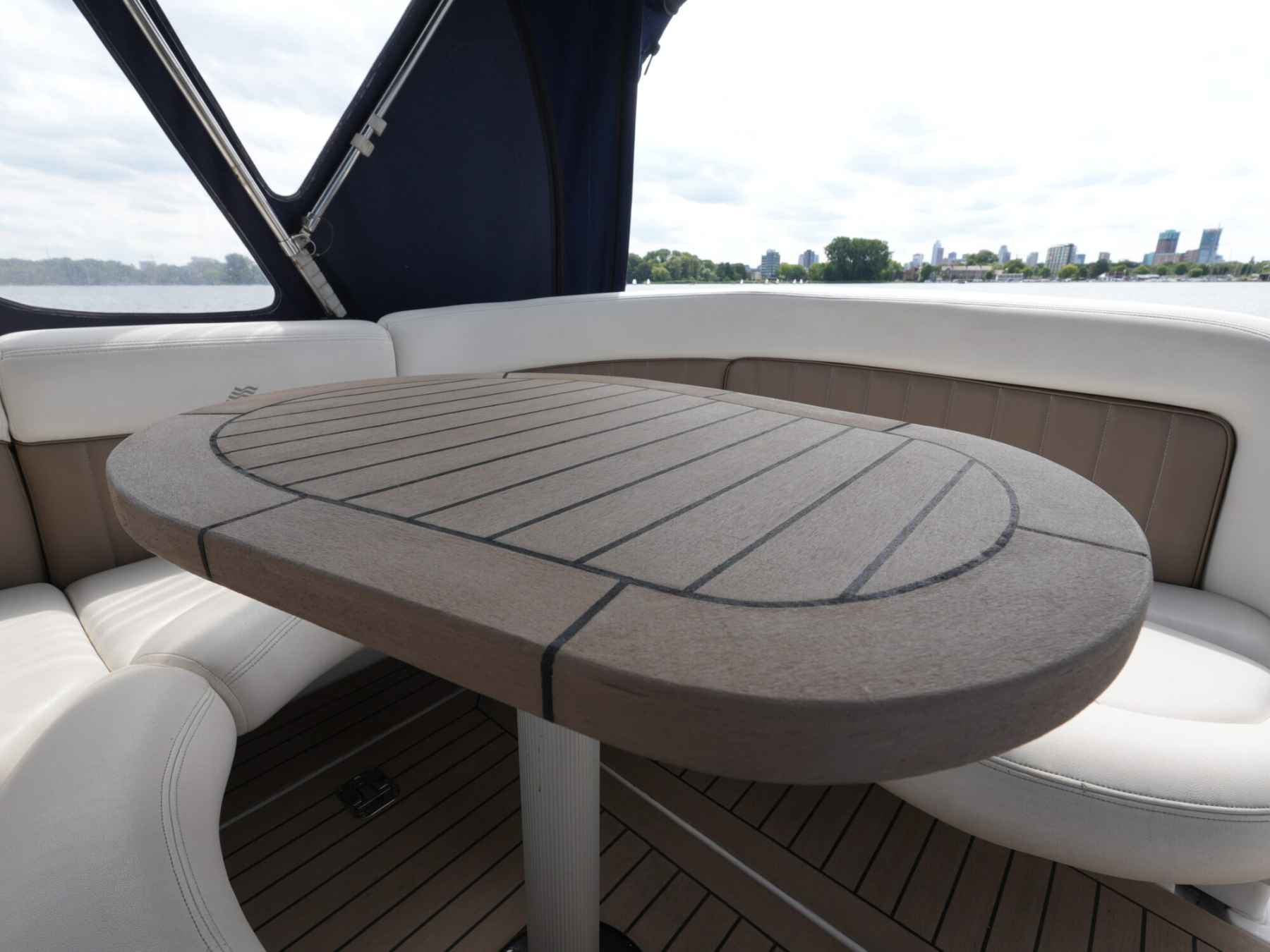 Motorboot Four Winns 248 Vista