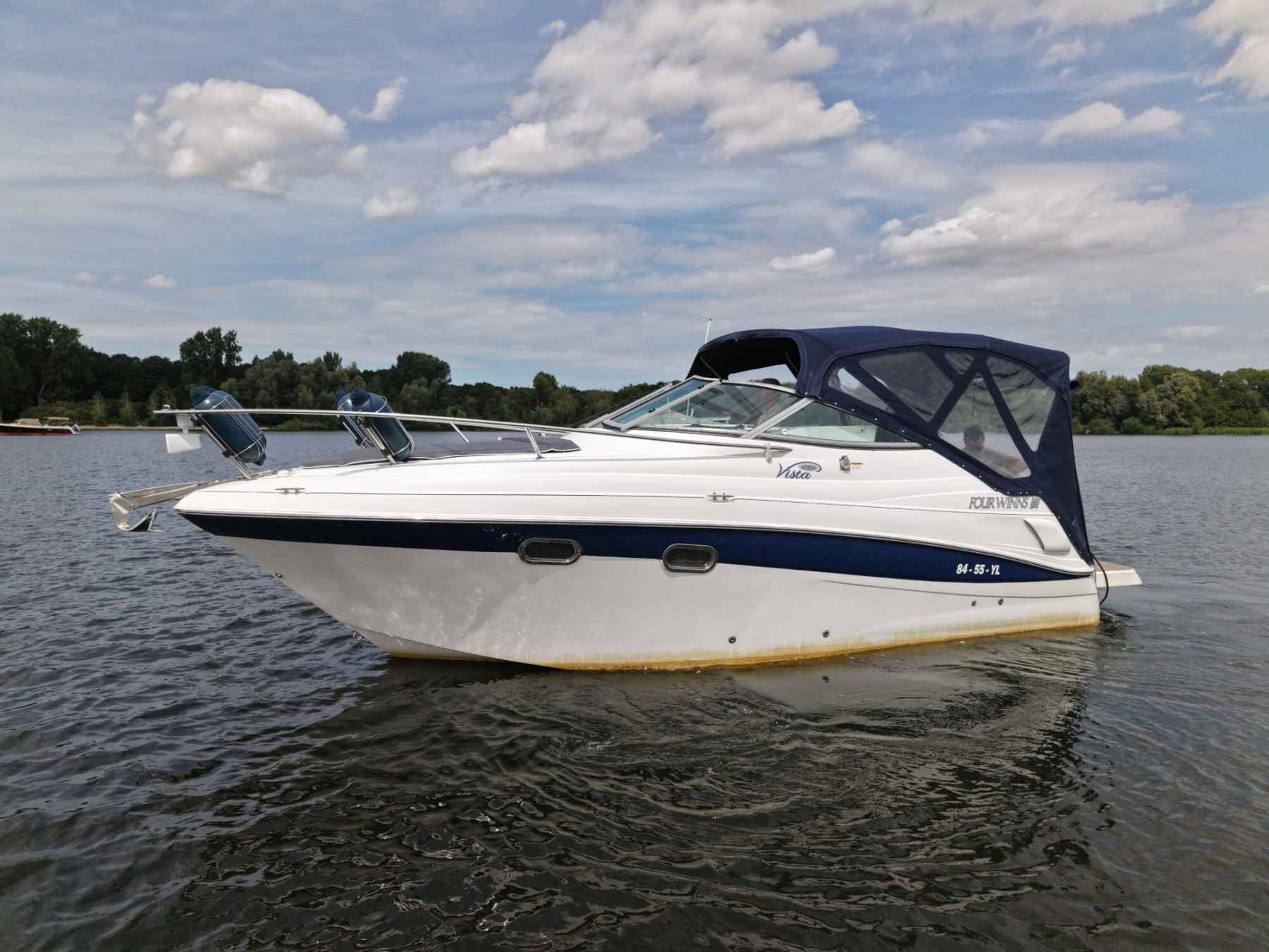Motorboot Four Winns 248 Vista