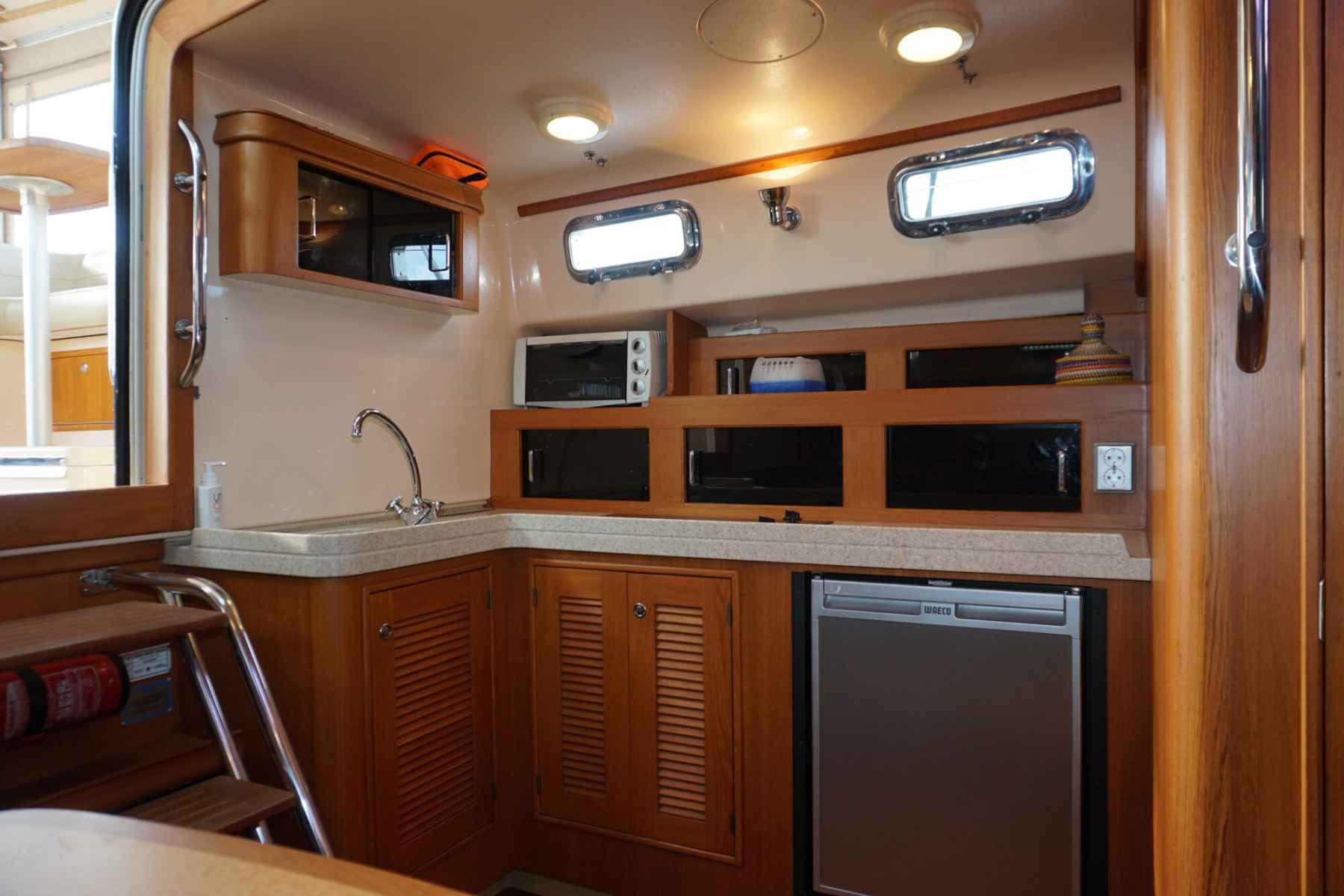 Motorboot Island Packet Craft 360 Express