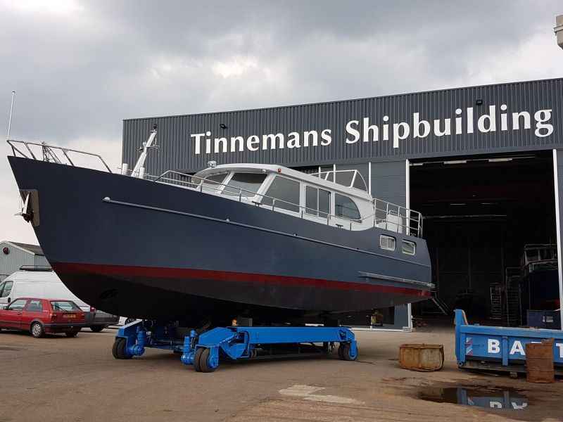Motorboot Tinnemans Tinn Liner 14.95 AK Cabrio