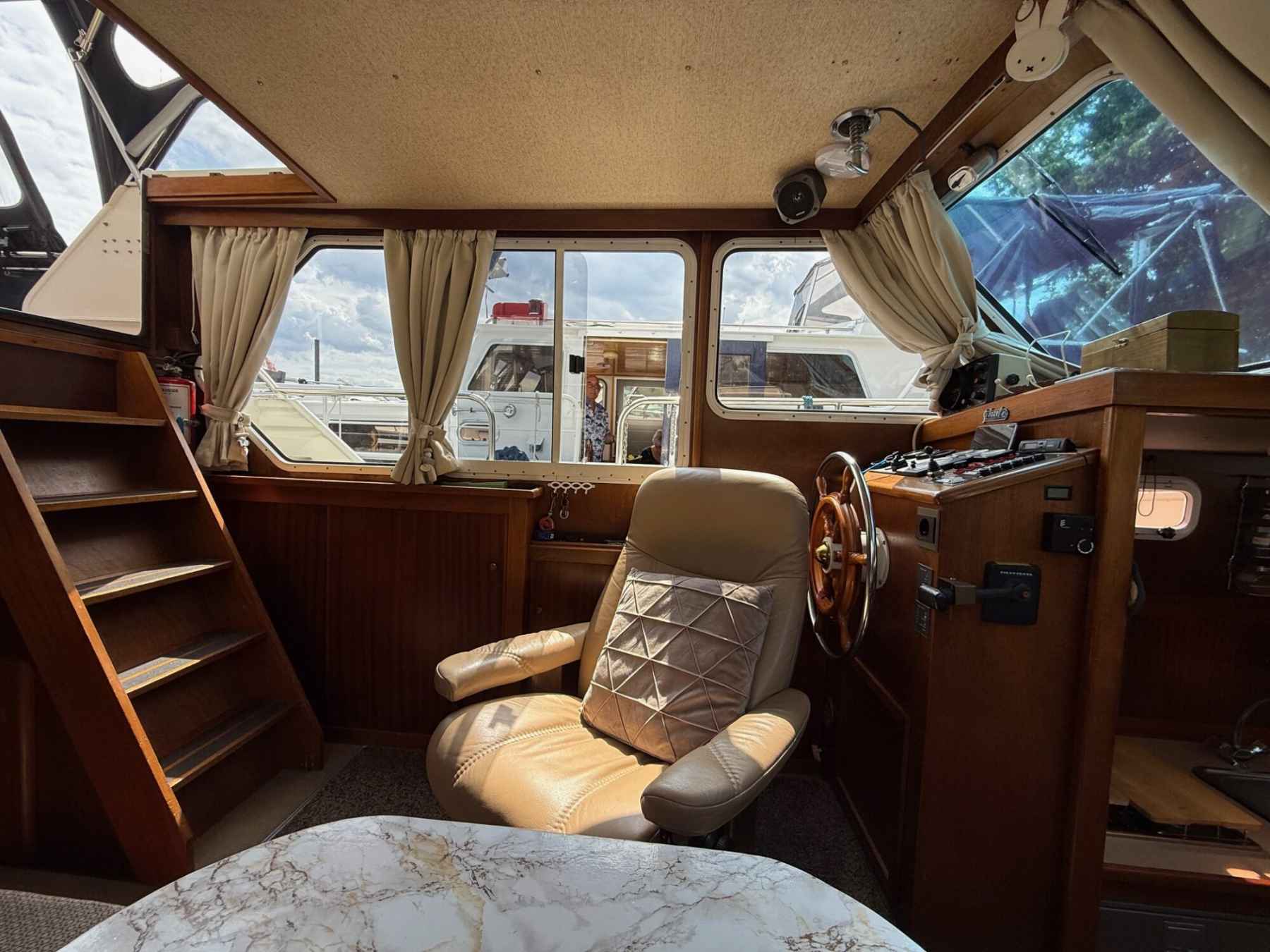 Motorboot Linssen 32 SL
