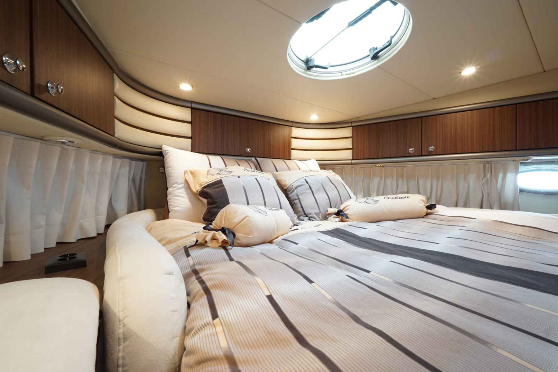 Motorboot Sunseeker 62 Manhattan