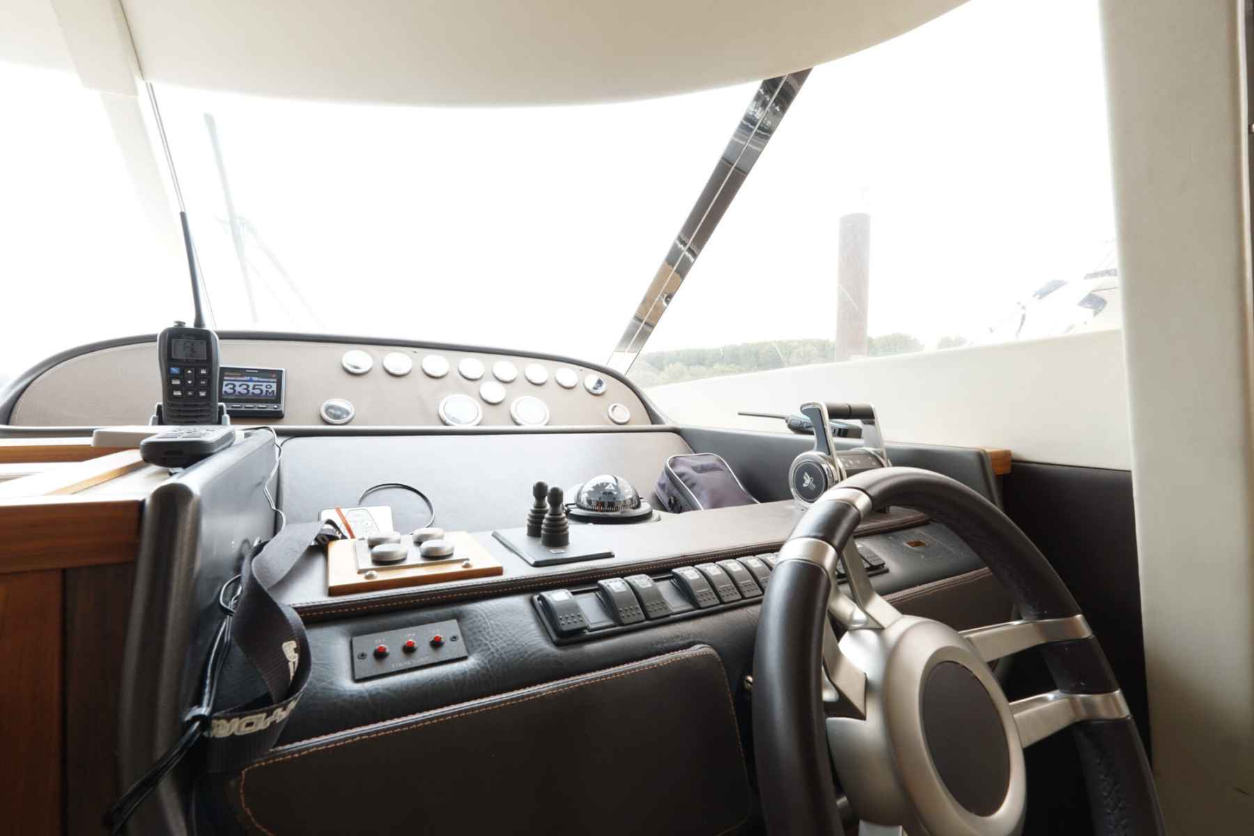 Motorboot Sunseeker 62 Manhattan