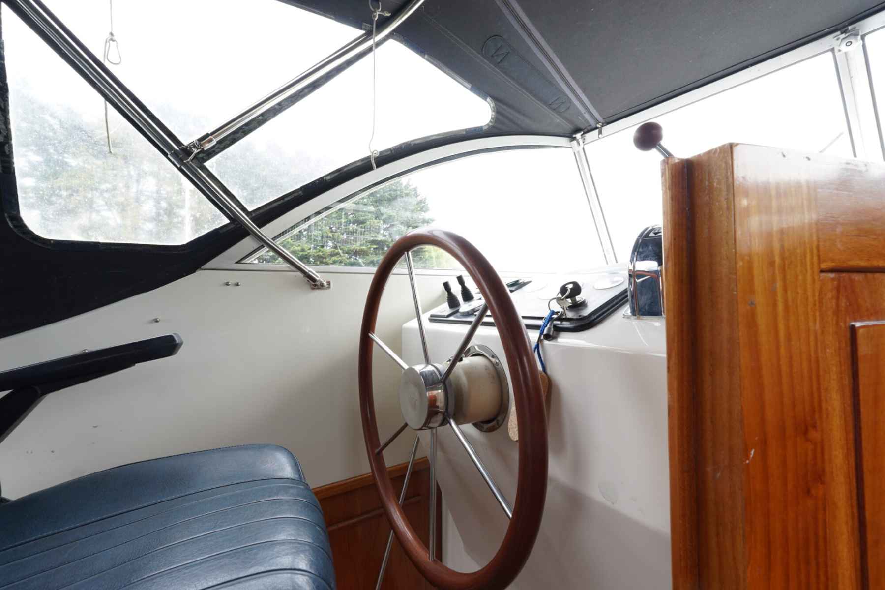 Motorboot Vedette 8.80 OK Spiegeldeur