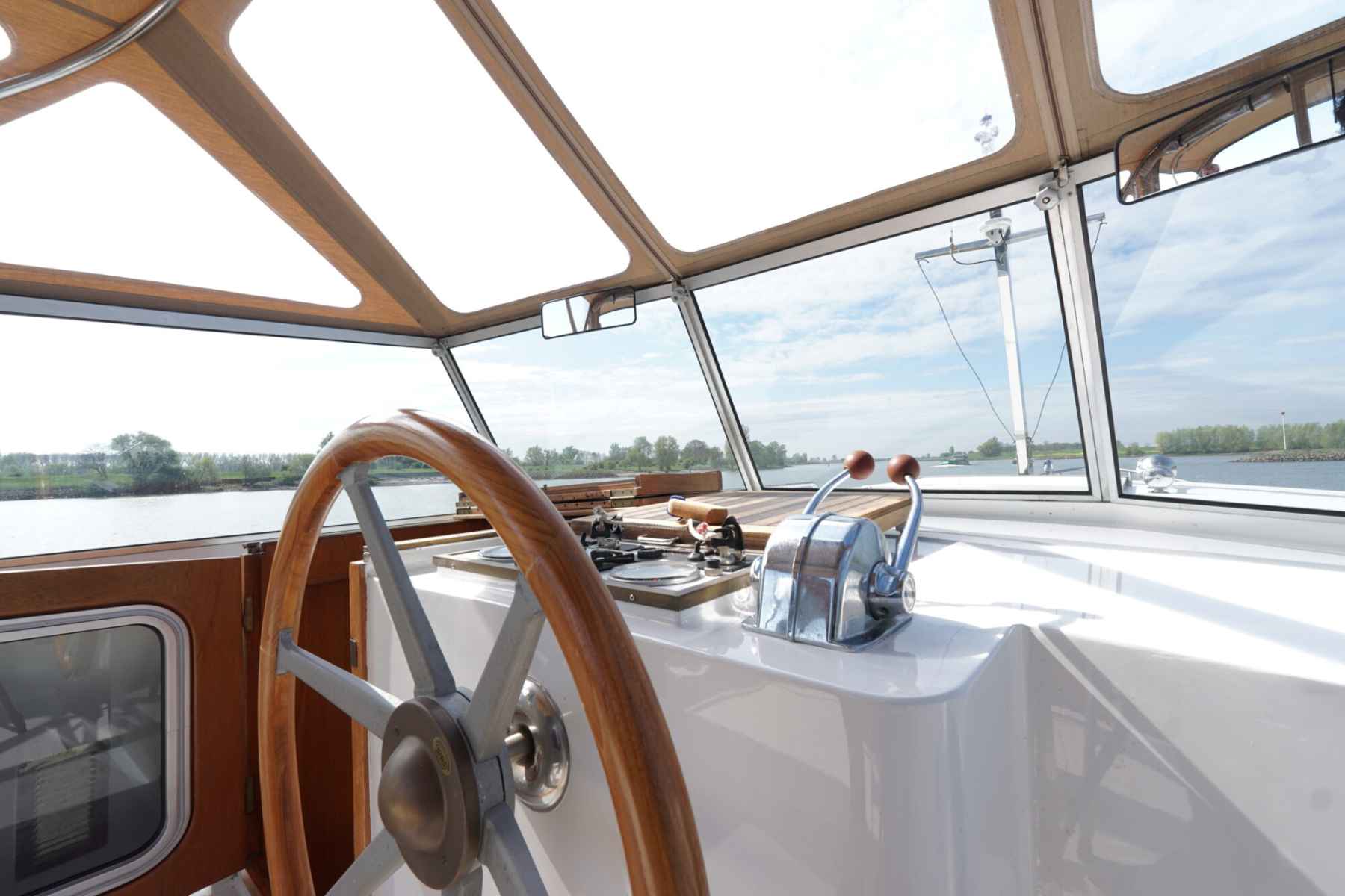 Motorboot Flevo Spiegelkotter 12.50 AK Cabrio
