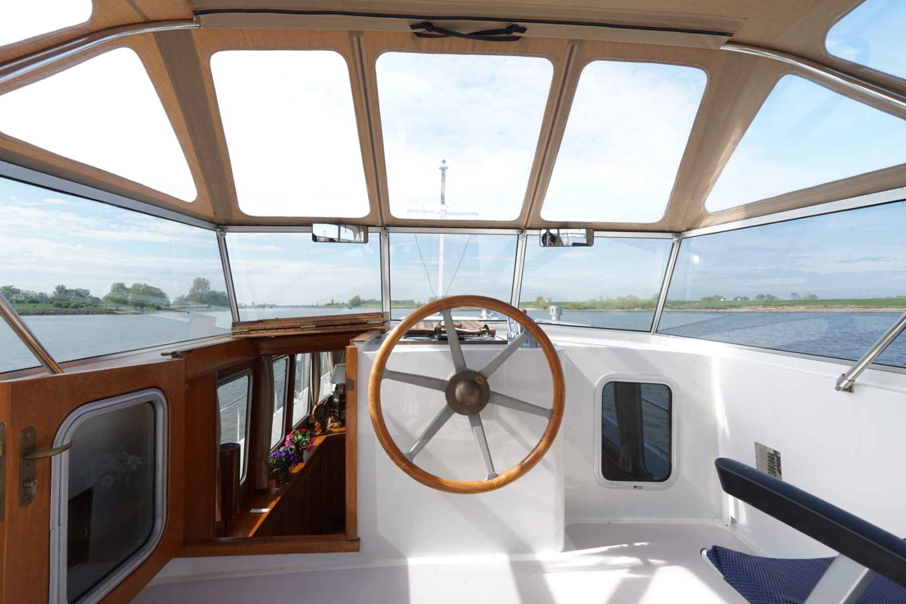 Motorboot Flevo Spiegelkotter 12.50 AK Cabrio