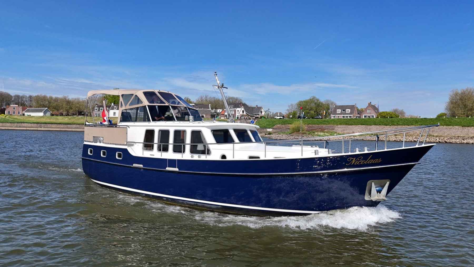 Motorboot Flevo Spiegelkotter 12.50 AK Cabrio