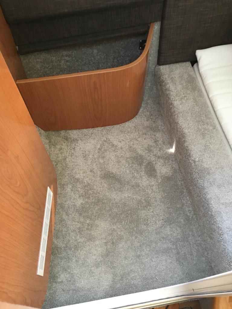 Motorboot Sealine F34 Flybridge