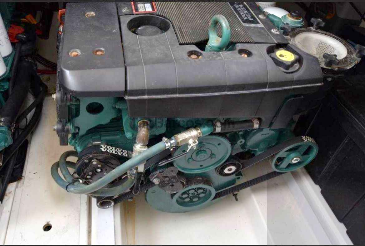 Motorboot Sealine F34 Flybridge