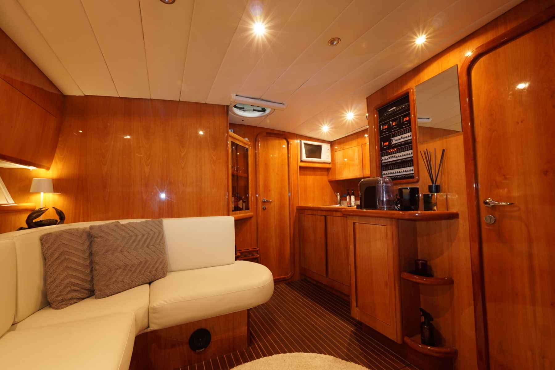 Motorboot Airon Marine 425 HT