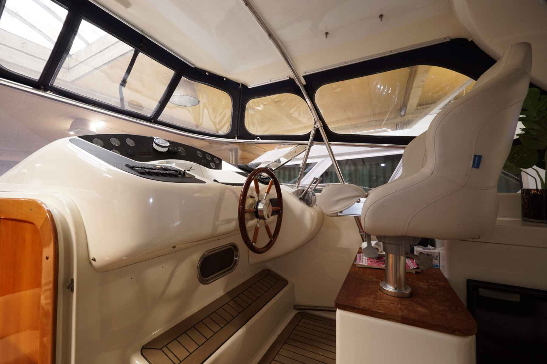 Motorboot Airon Marine 425 HT