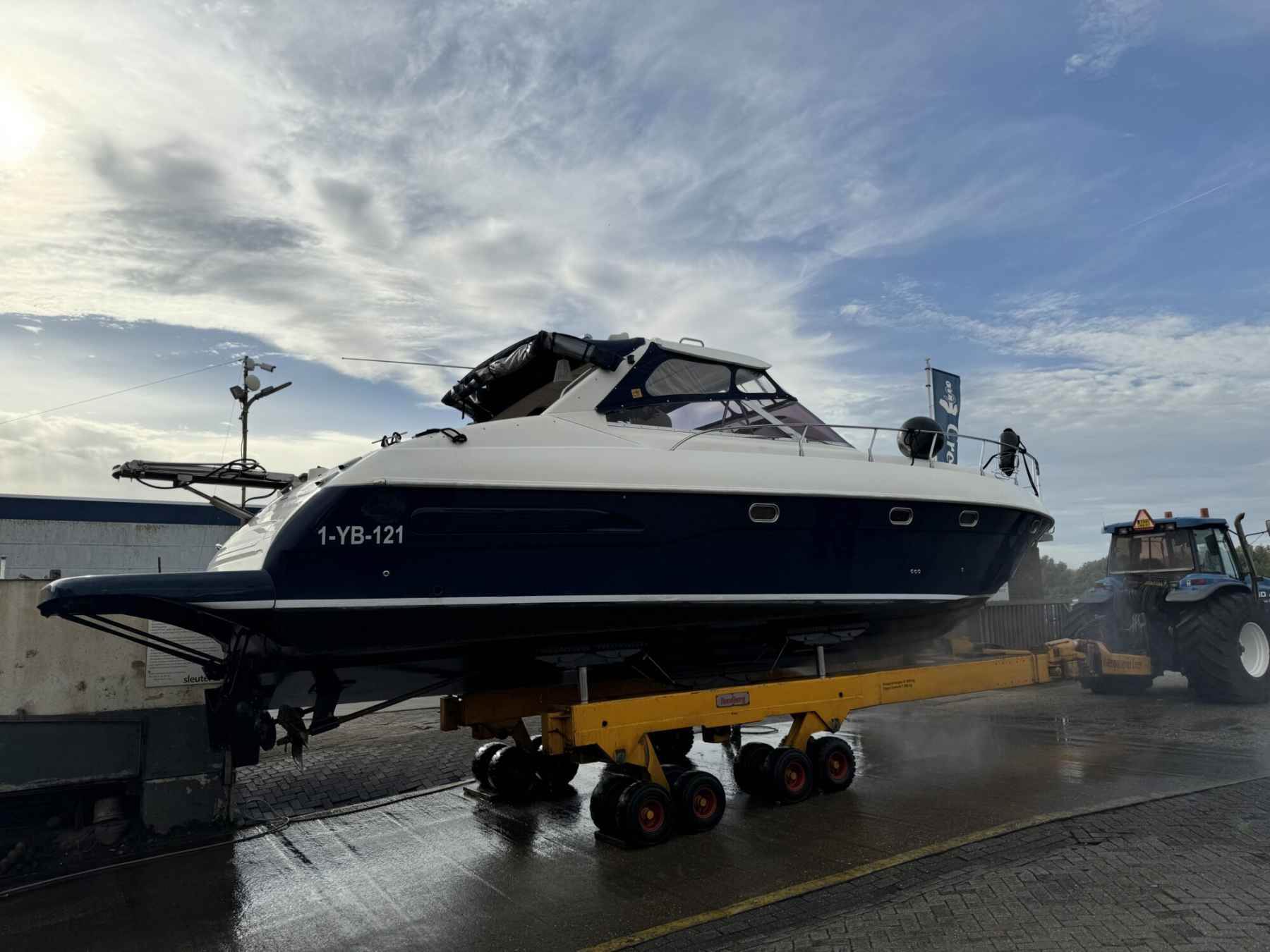 Motorboot Airon Marine 425 HT