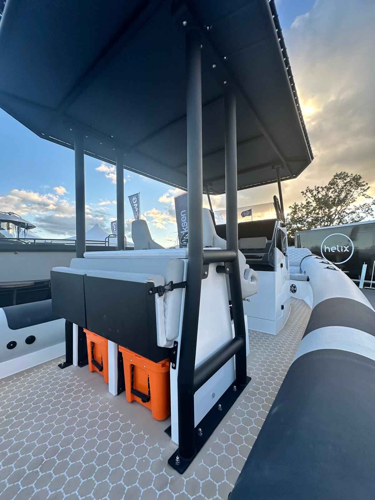 Motorboot Arksen 8