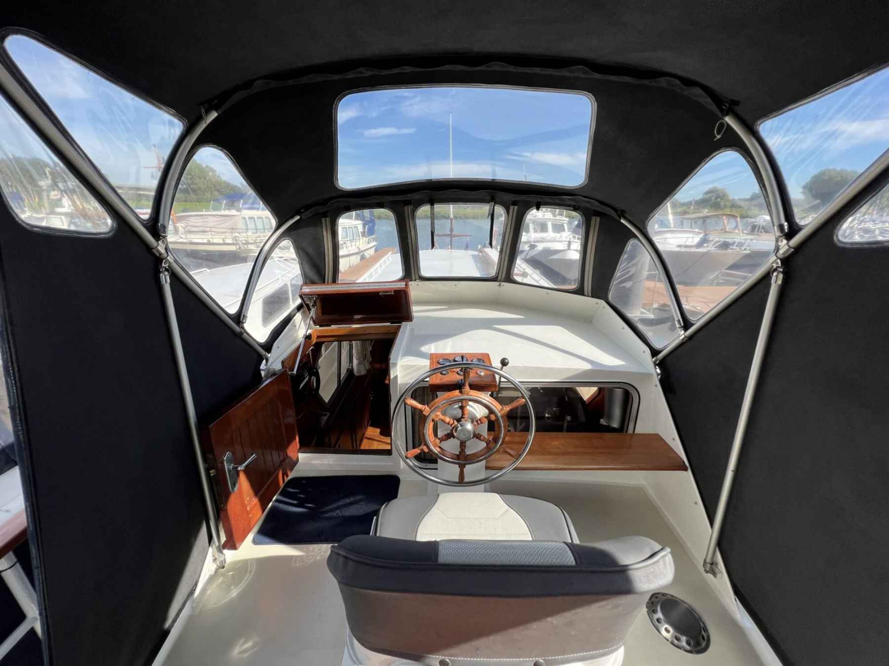 Motorboot Beachcraft 11.30 AK Cabrio