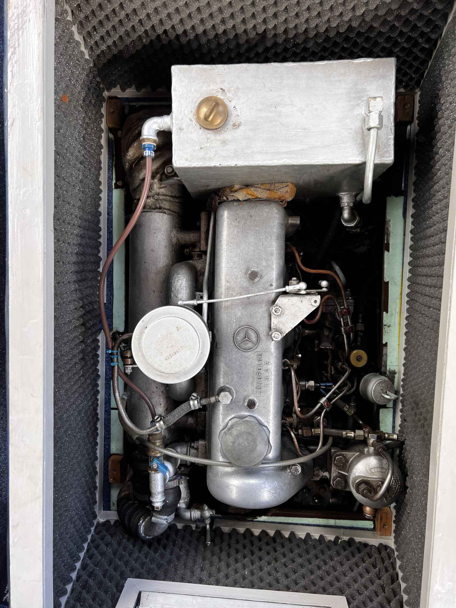 Motorboot Kofferdek Kruiser Haak Kofferdek Bakdekker 9.00 AK