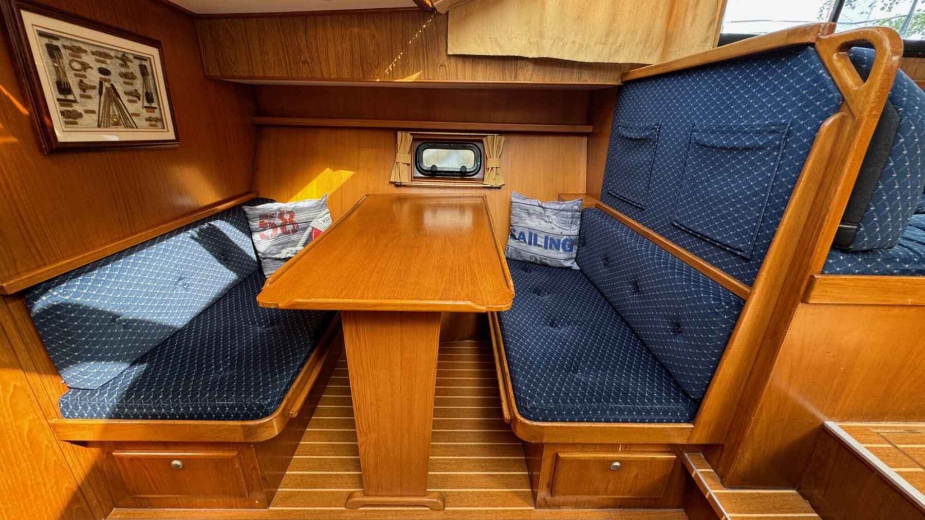 Motorboot Vri-Jon Contessa 37 AK Cabrio