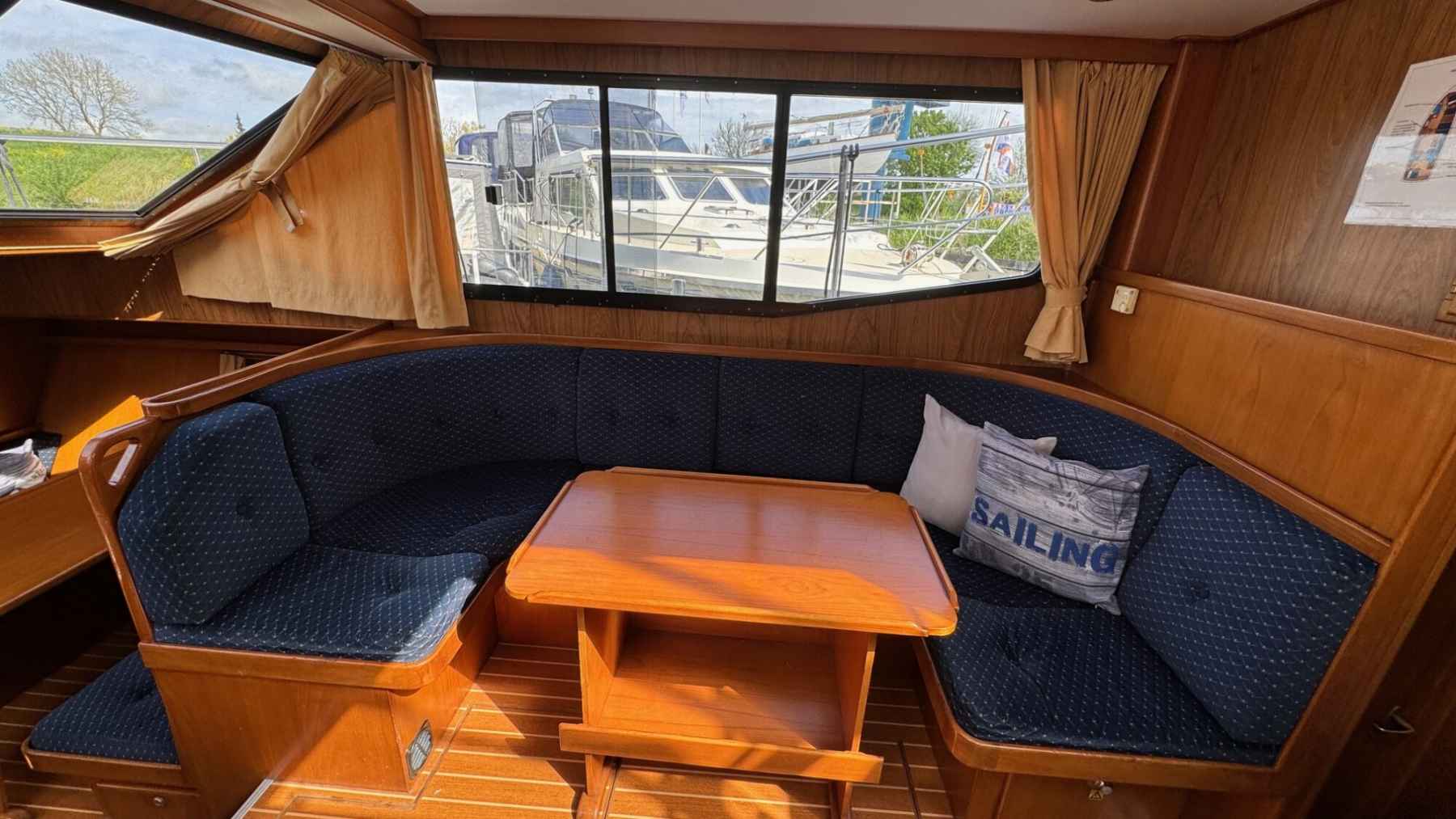 Motorboot Vri-Jon Contessa 37 AK Cabrio