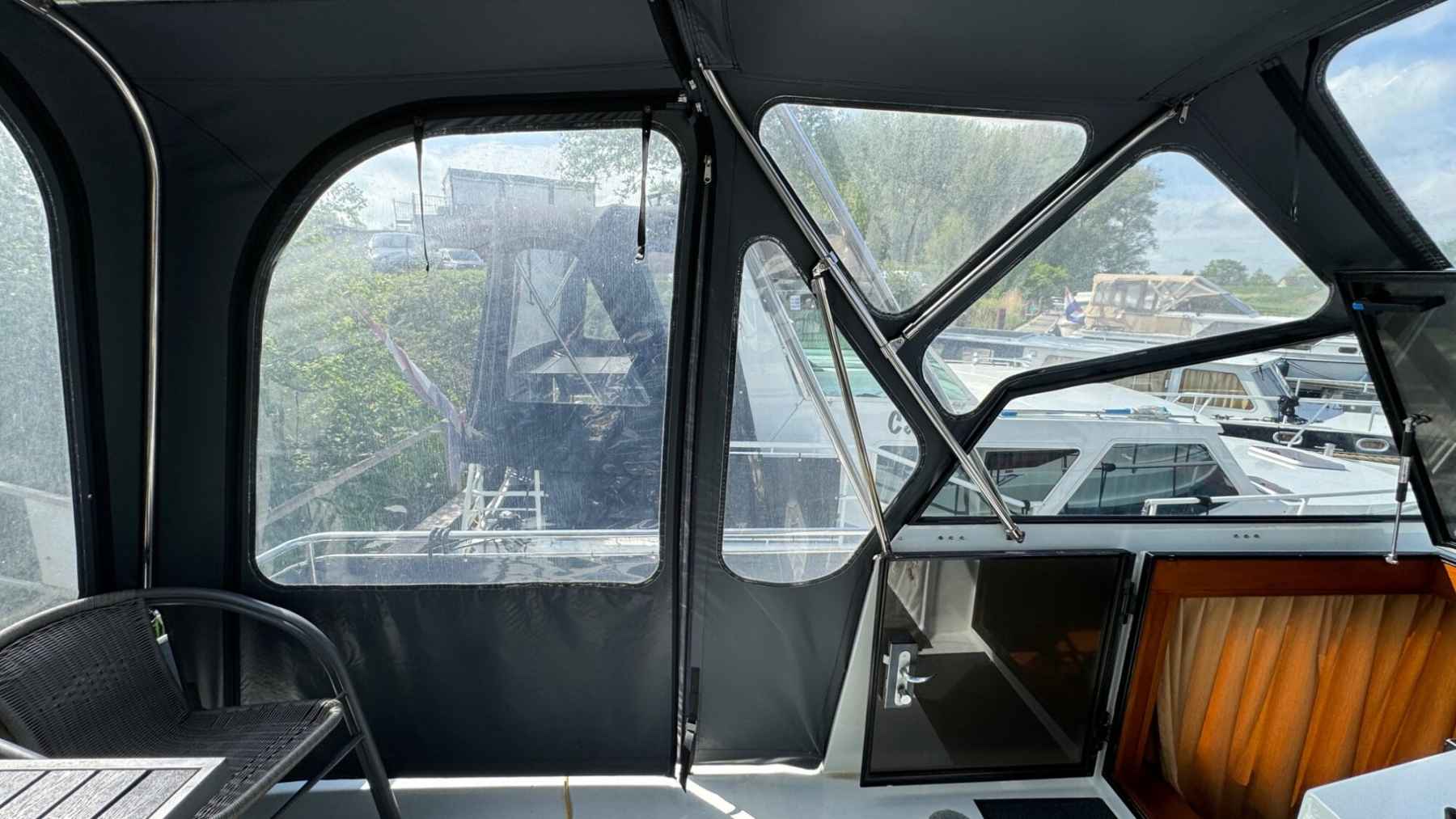 Motorboot Vri-Jon Contessa 37 AK Cabrio