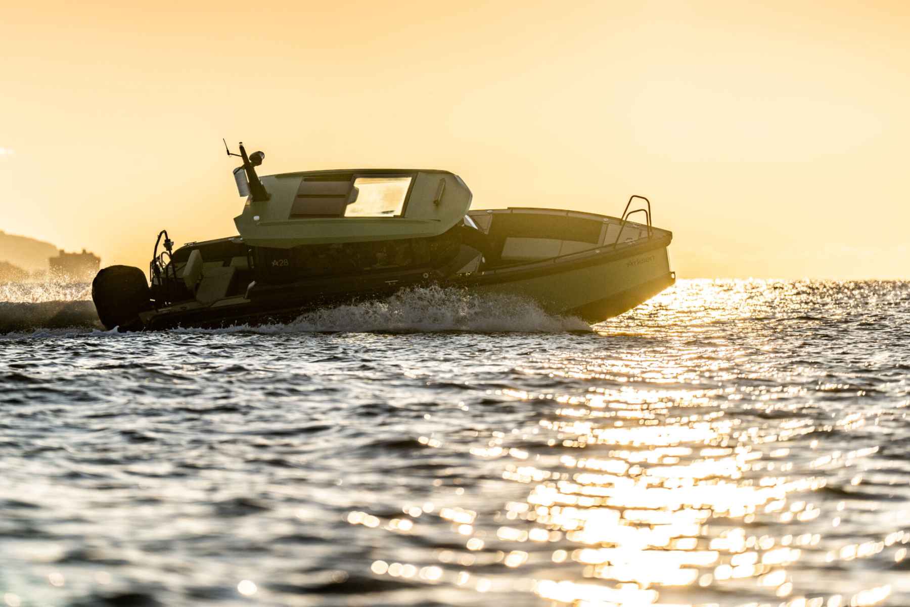 Motorboot Arksen 28