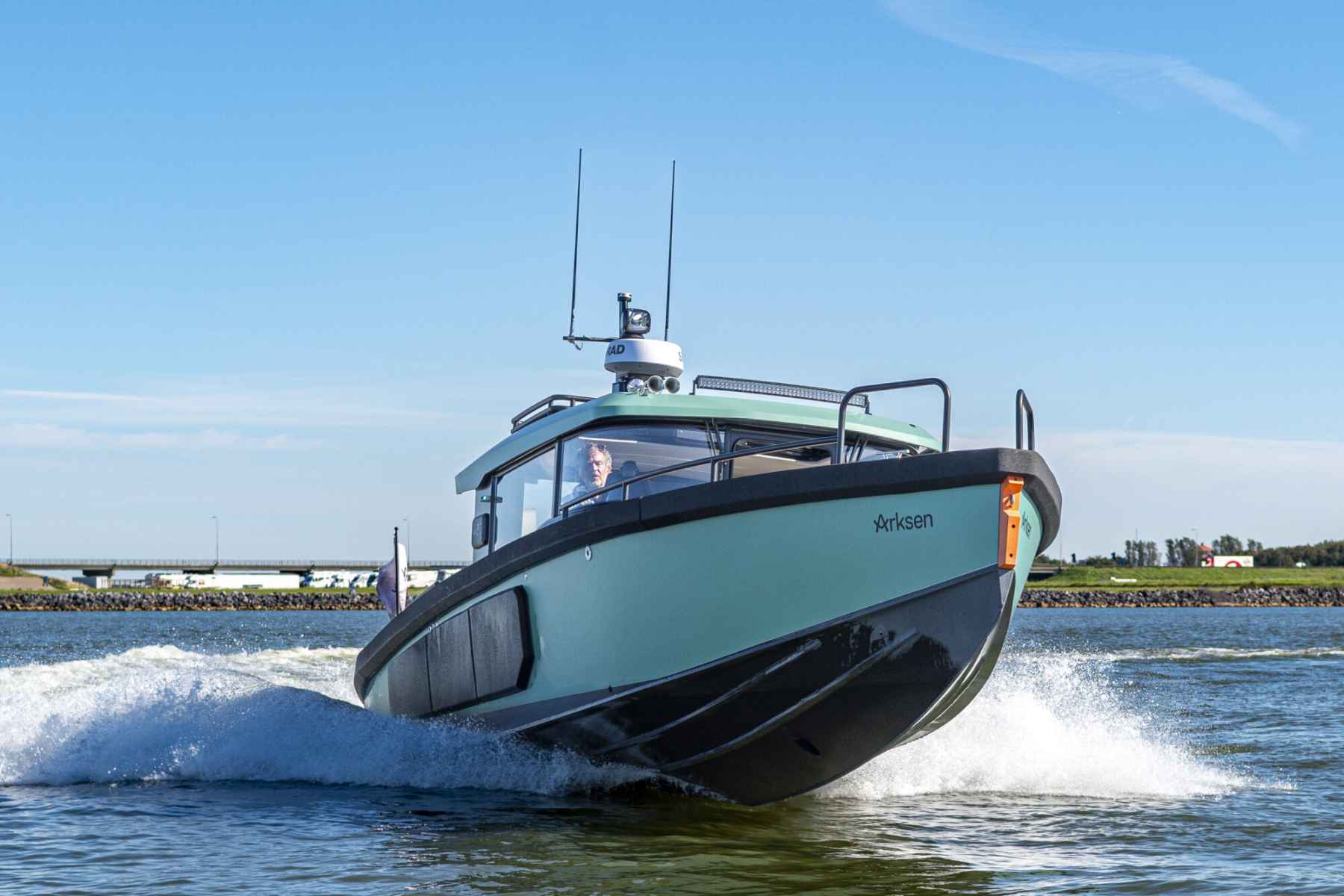 Motorboot Arksen 30