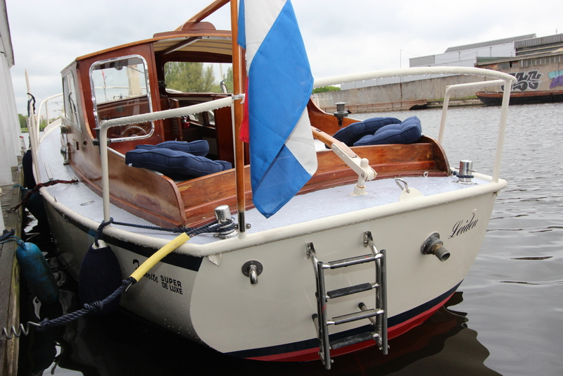 Motorboot Super Favorite Motorsailor 9.20 OK
