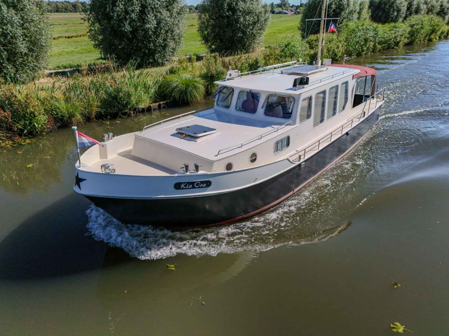 Motorboot Moree Kruiser 11.40 OK ‘Kia Ora’