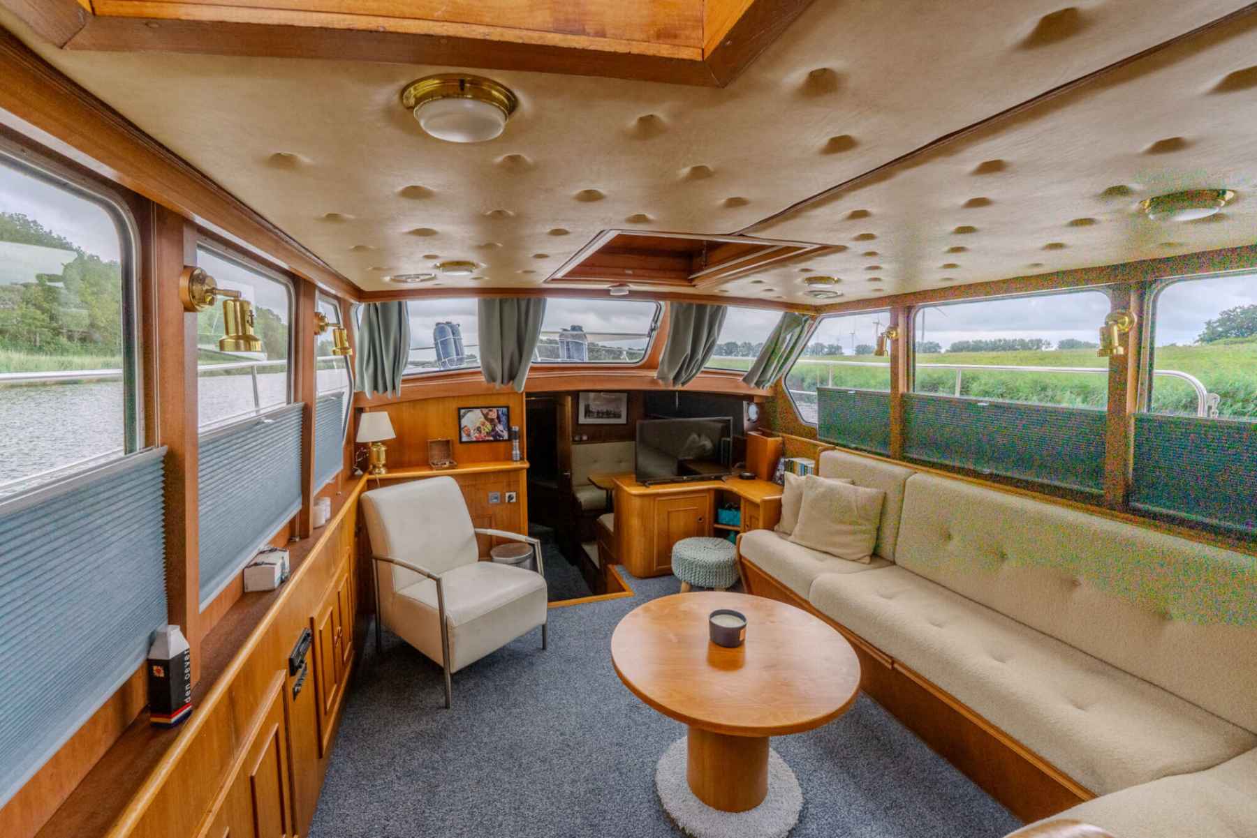 Motorboot Valkkruiser 13.60 AK Classic