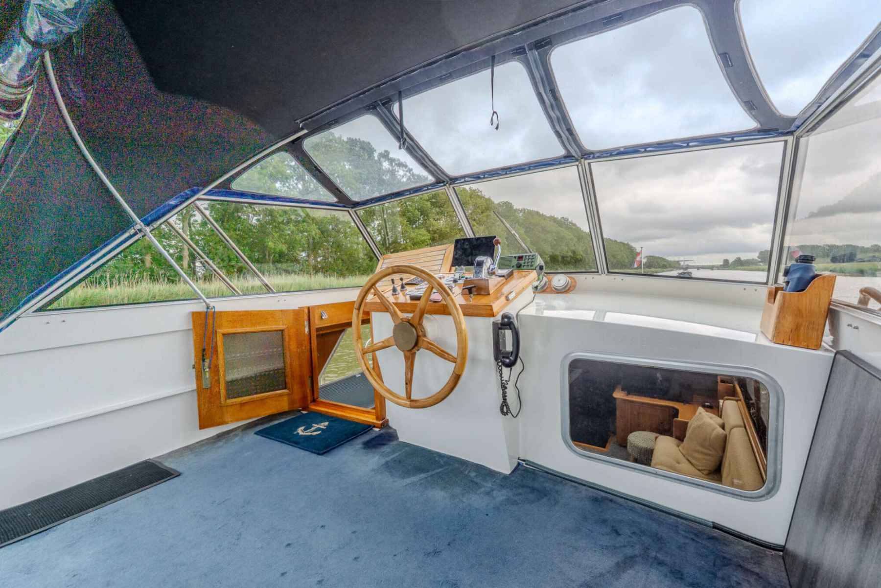 Motorboot Valkkruiser 13.60 AK Classic