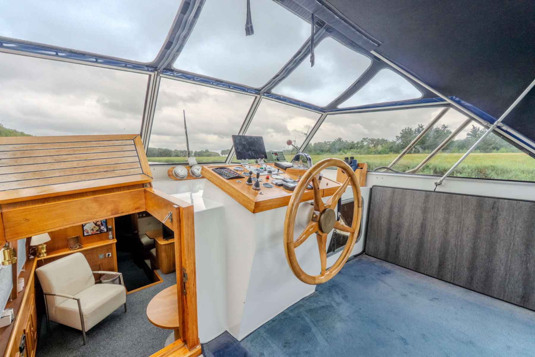 Motorboot Valkkruiser 13.60 AK Classic