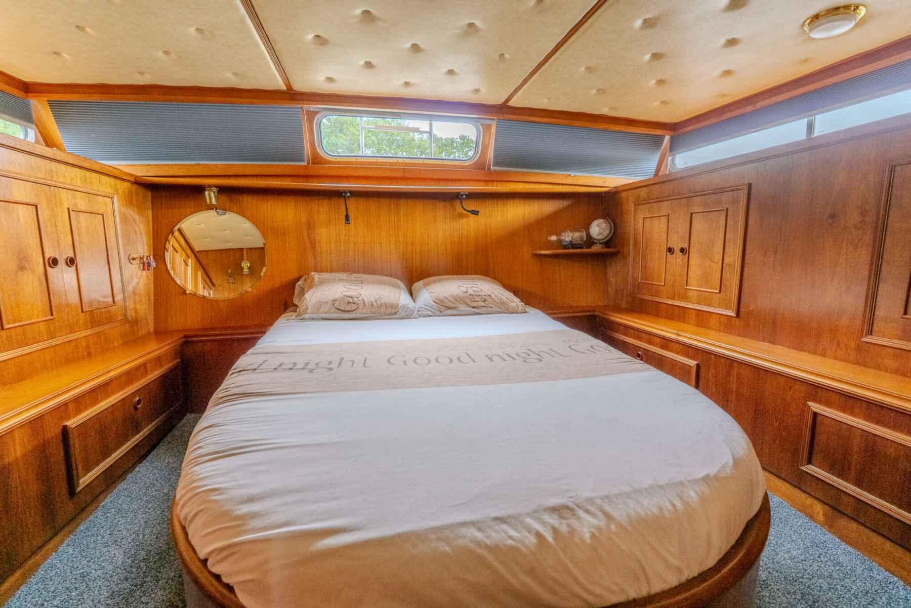 Motorboot Valkkruiser 13.60 AK Classic