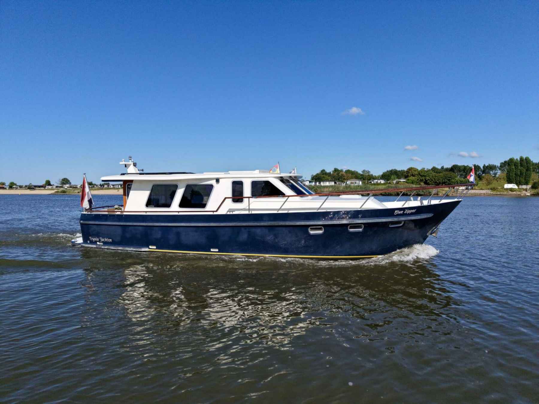 Motorboot Tryvia 12.50 OK