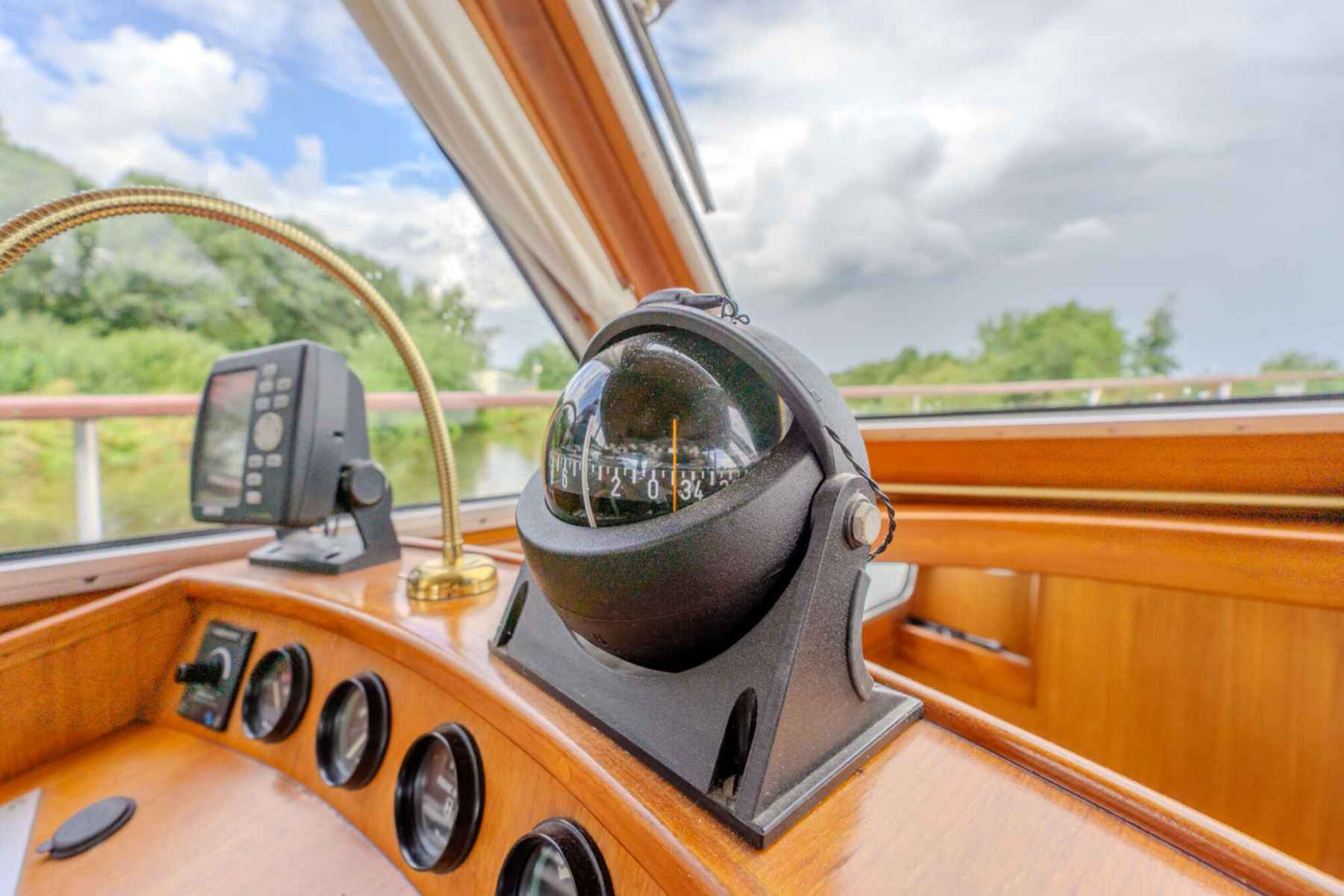 Motorboot de Schiffart De Schiffart Kruiser 12.50 OK AK