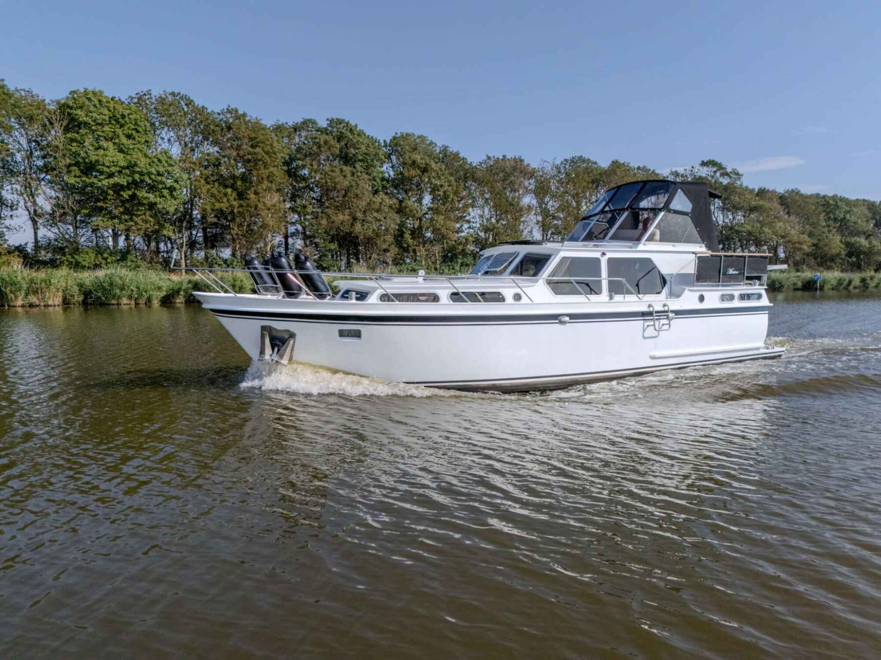 Motorboot Valkkruiser 10.50 AK Cabrio