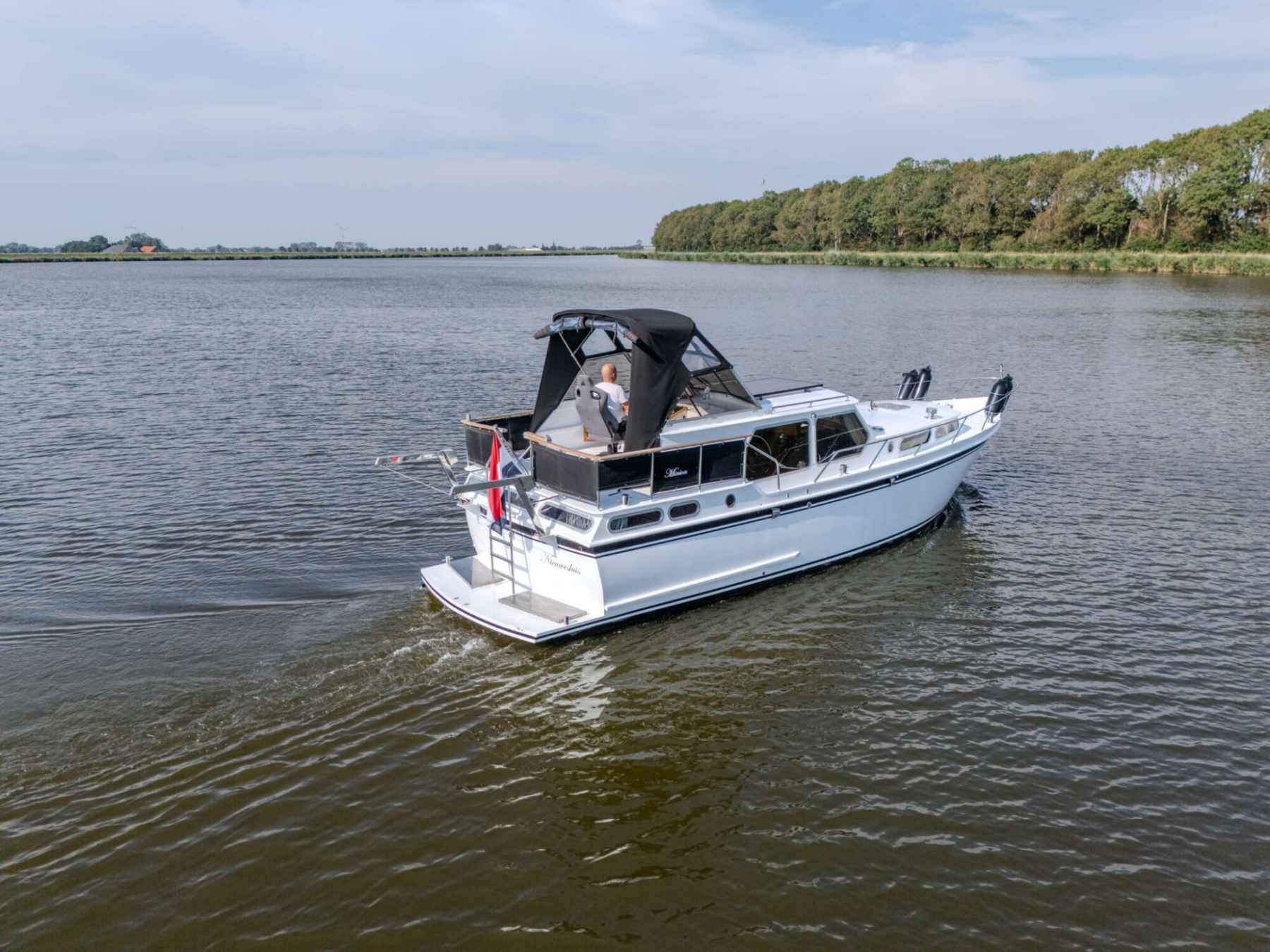 Motorboot Valkkruiser 10.50 AK Cabrio