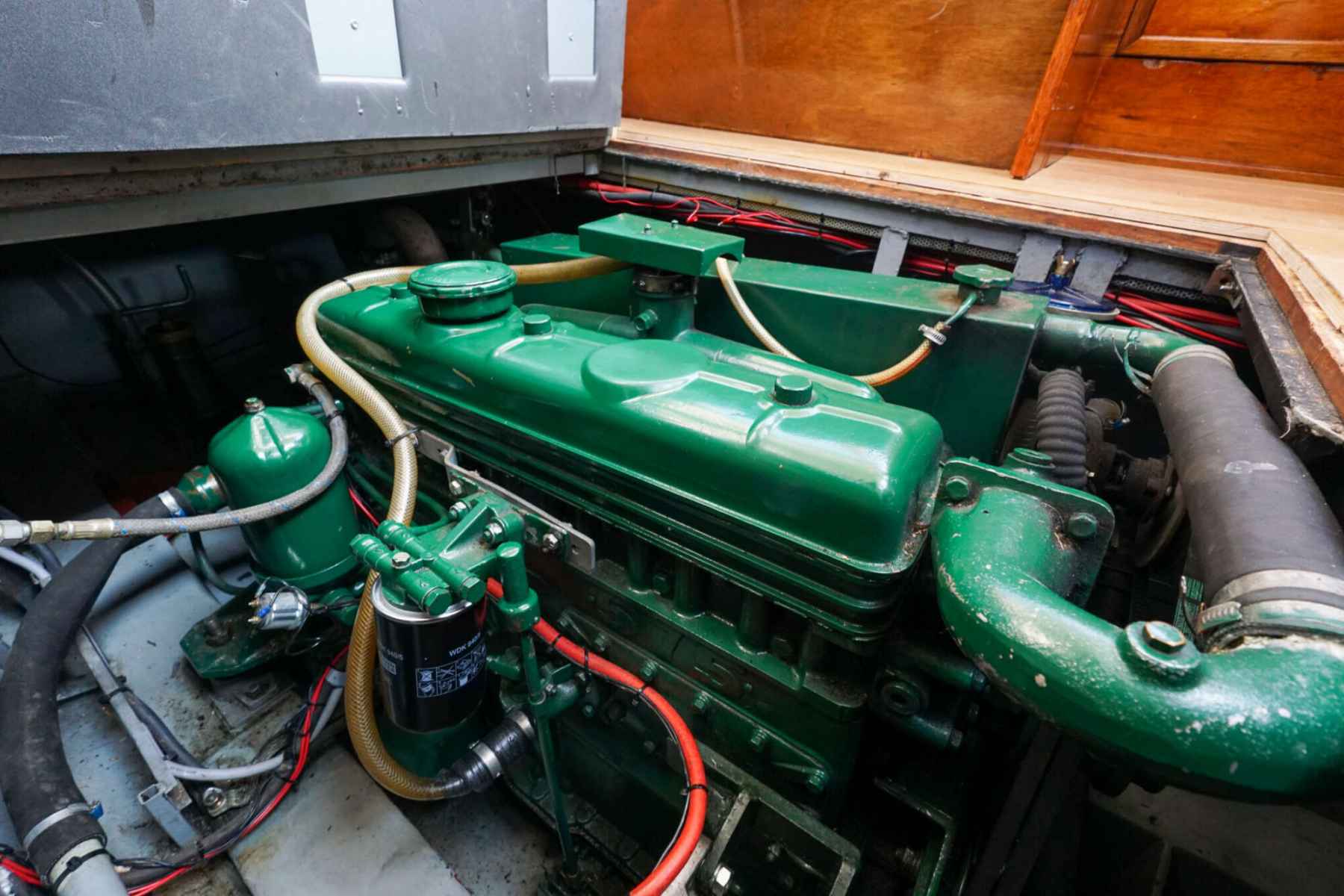 Motorboot Valkkruiser 10.50 AK Cabrio