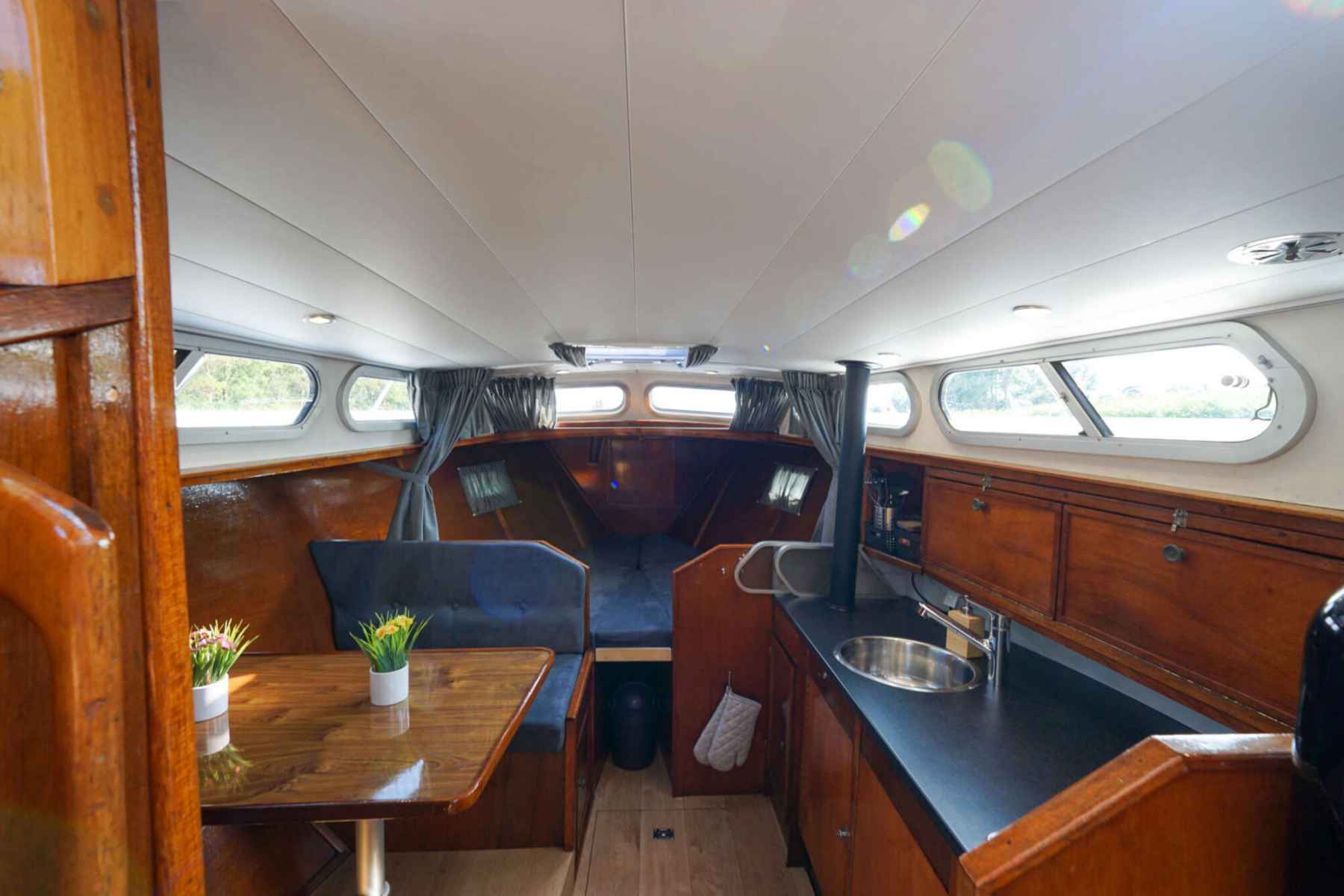 Motorboot Valkkruiser 10.50 AK Cabrio