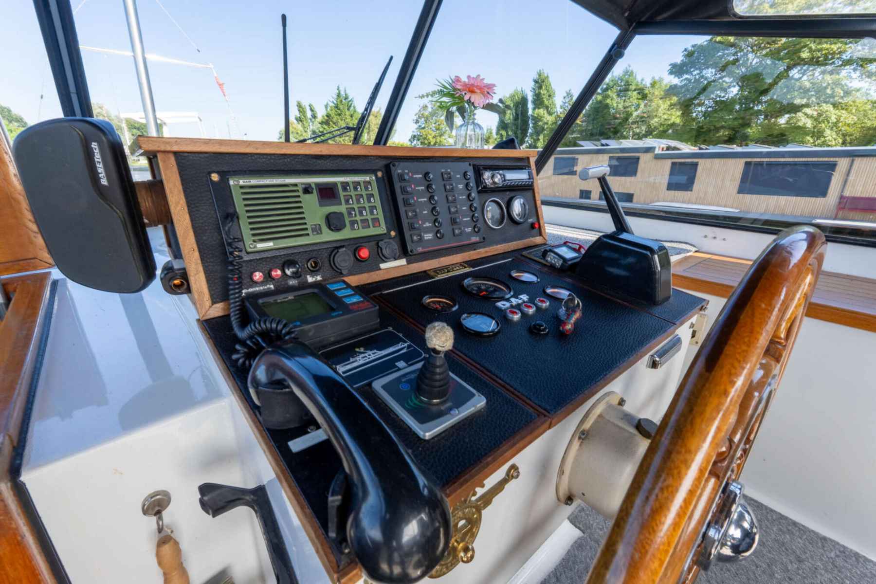 Motorboot Valkkruiser Content 13.00 AK Cabrio