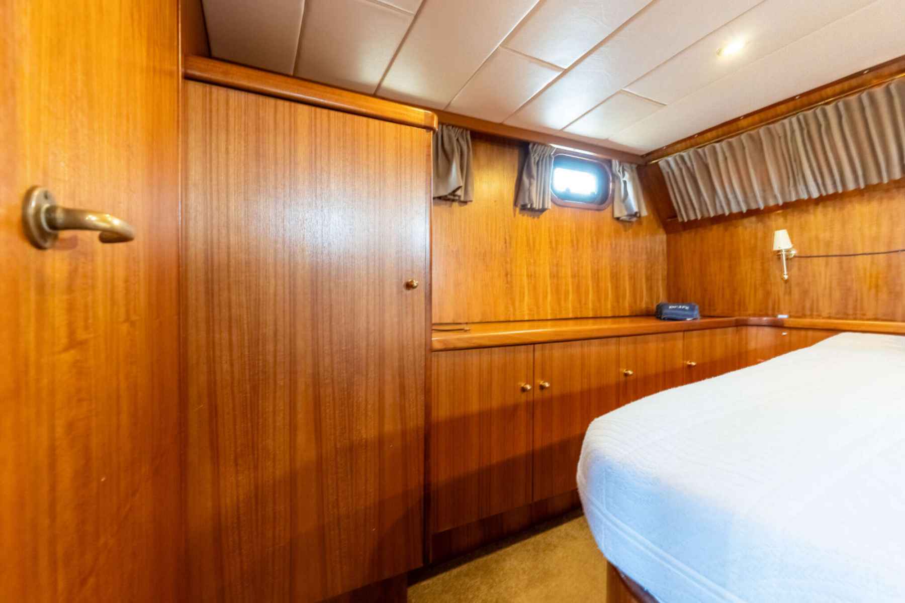 Motorboot Valkkruiser Content 13.00 AK Cabrio