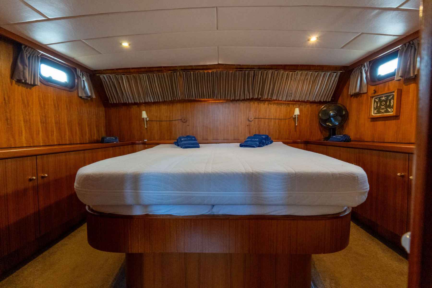 Motorboot Valkkruiser Content 13.00 AK Cabrio